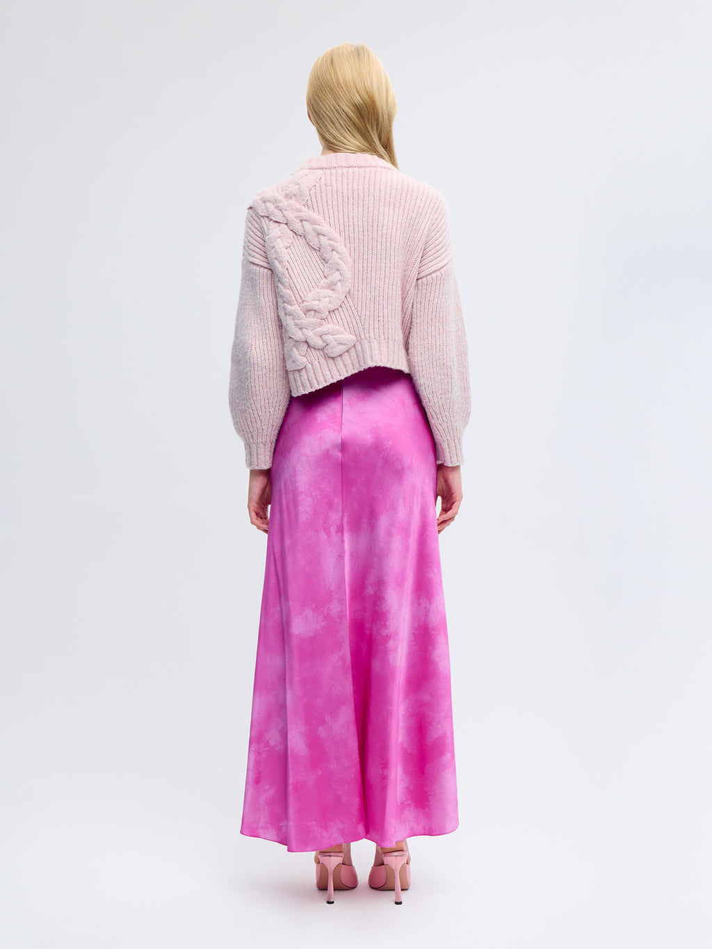 定番 Cashmere Cable Knit V-Neck Sweater – Alejandra Alonso Rojas トップス